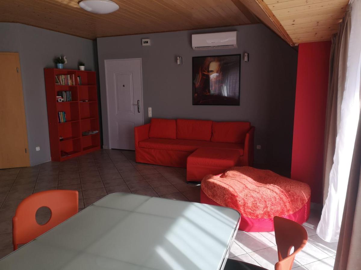 Szigeti Apartmanhaz Печ Екстер'єр фото