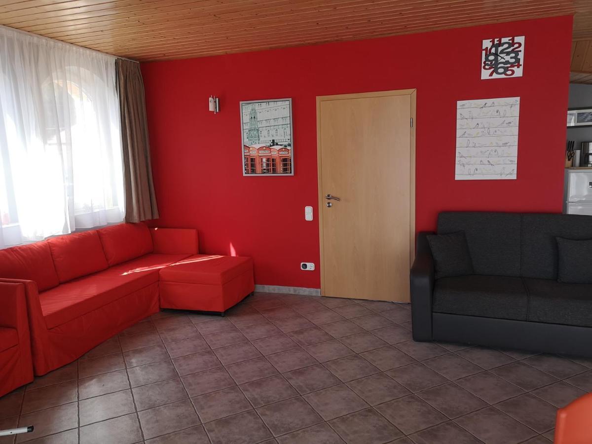 Szigeti Apartmanhaz Печ Екстер'єр фото